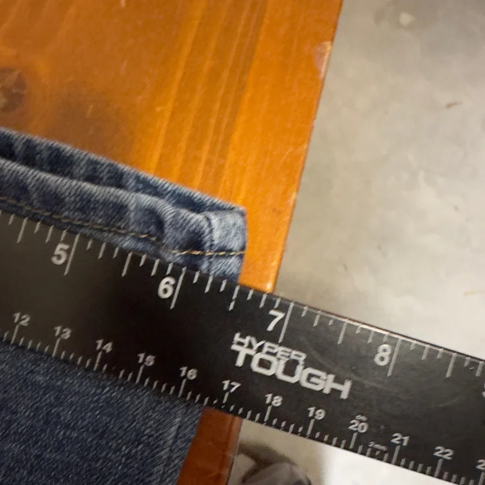 Levi's 311 Shaping Skinny Jeans Womens 30 Blue Medium Wash Denim Casual Everyday